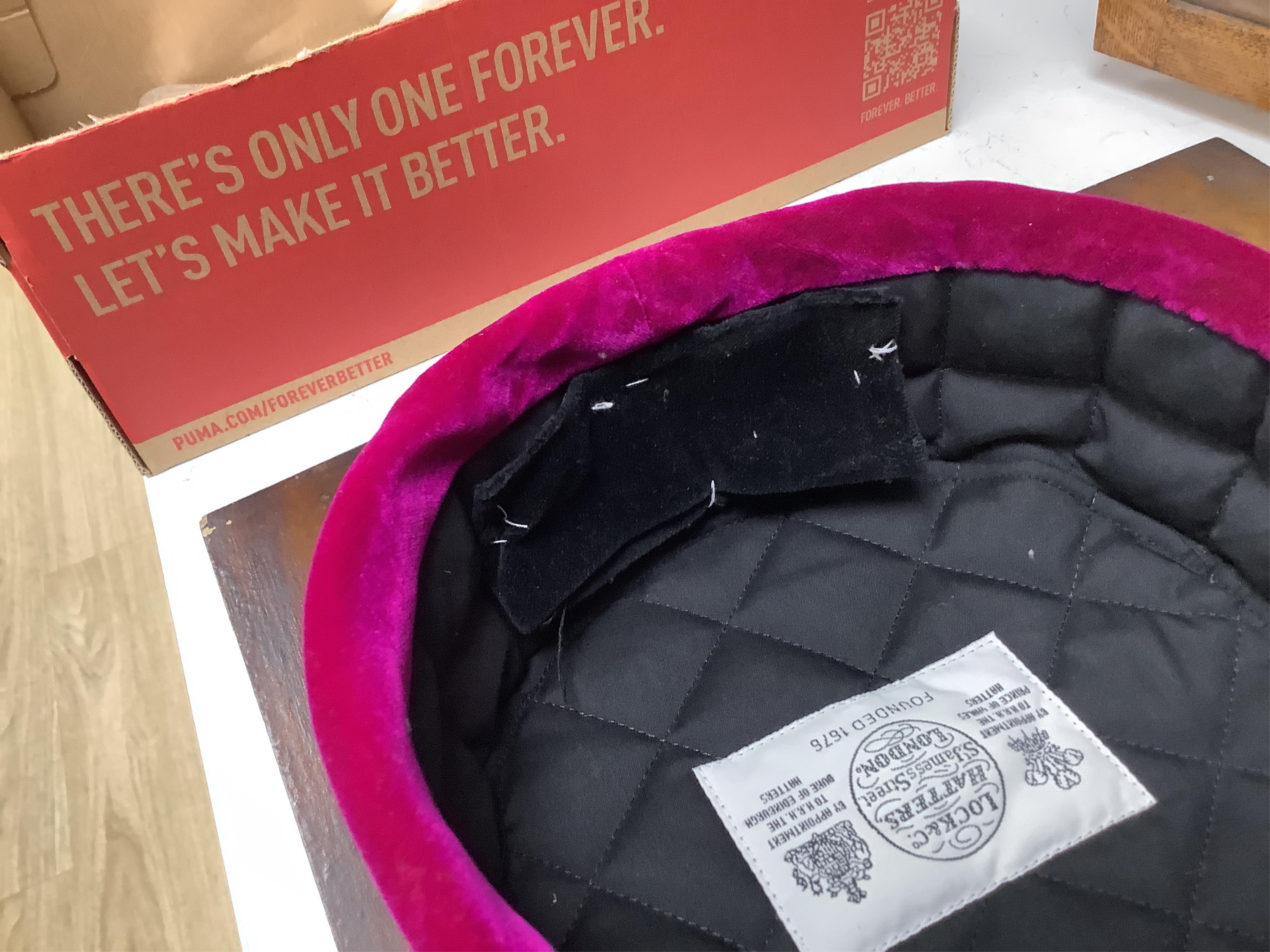 A Lock & Co. boxed ‘sleeping hat’